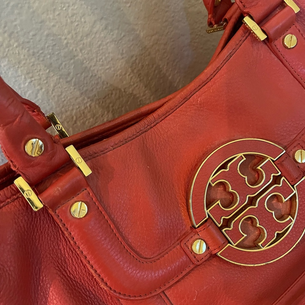 Tory Burch Amanda Orange Pebbled Leather Bag with Detachable Strap AUTHENTIC
